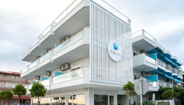 Aqua Suites